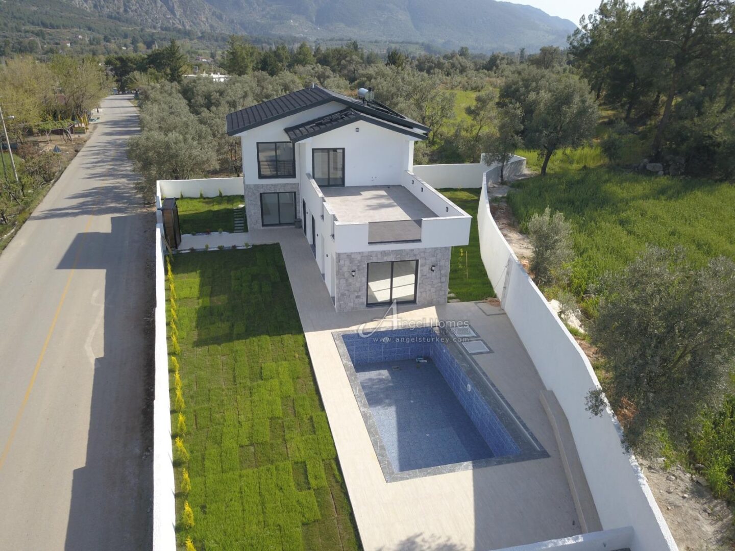 new villa in Seydikemer