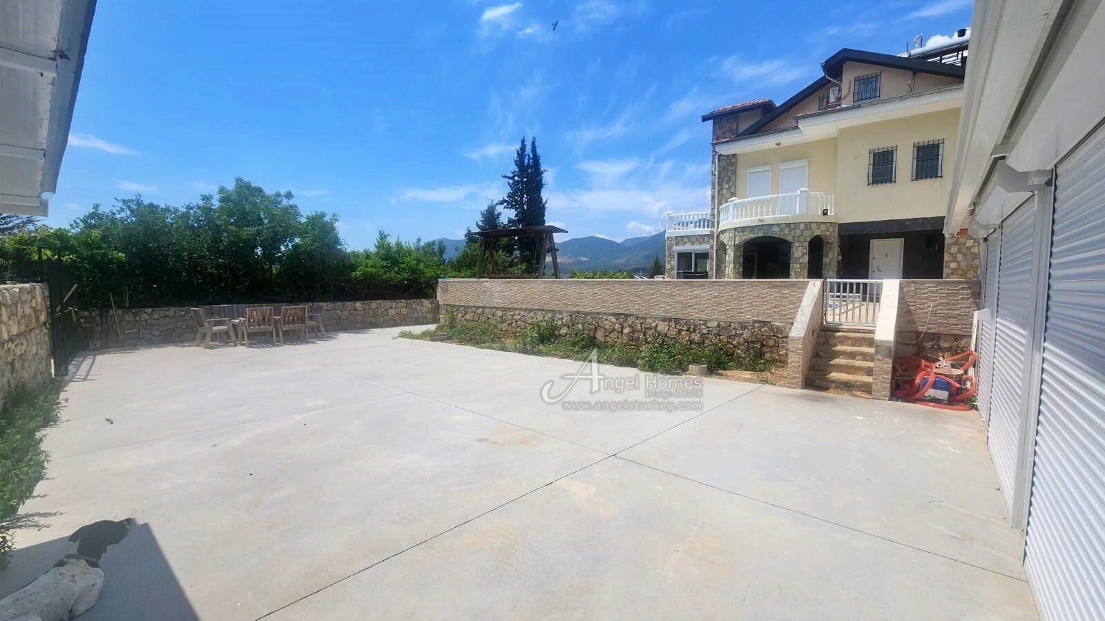 villa in Uzumlu for sale