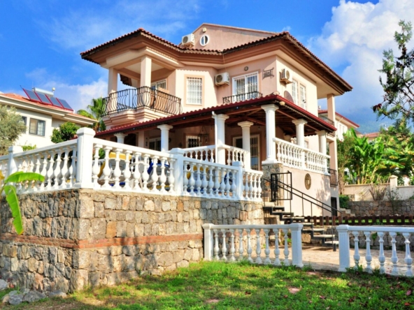 villa with a games room