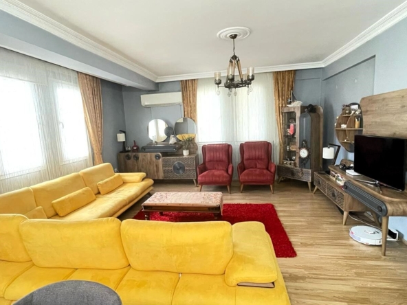 6-bed apartment